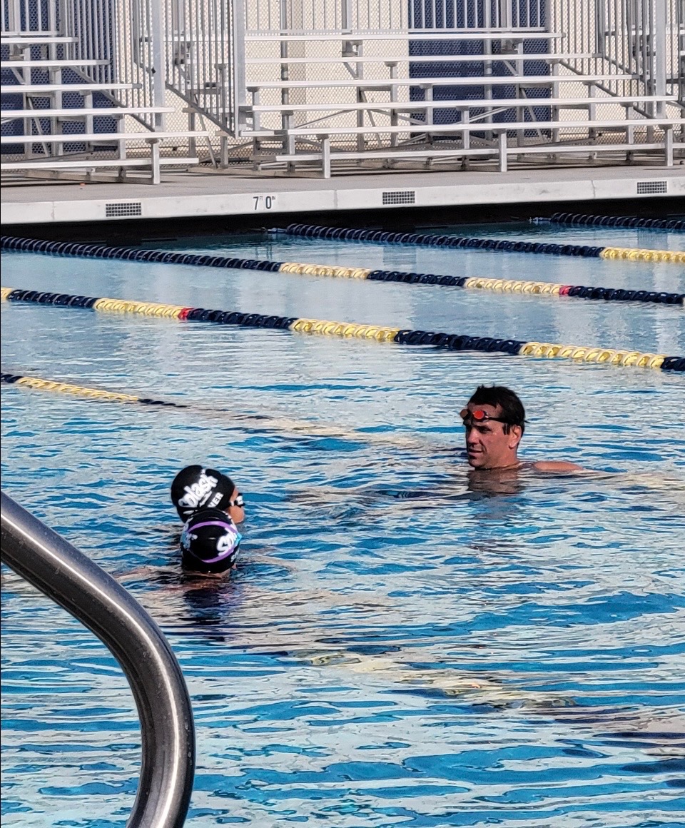 One-on-one coaching in the pool